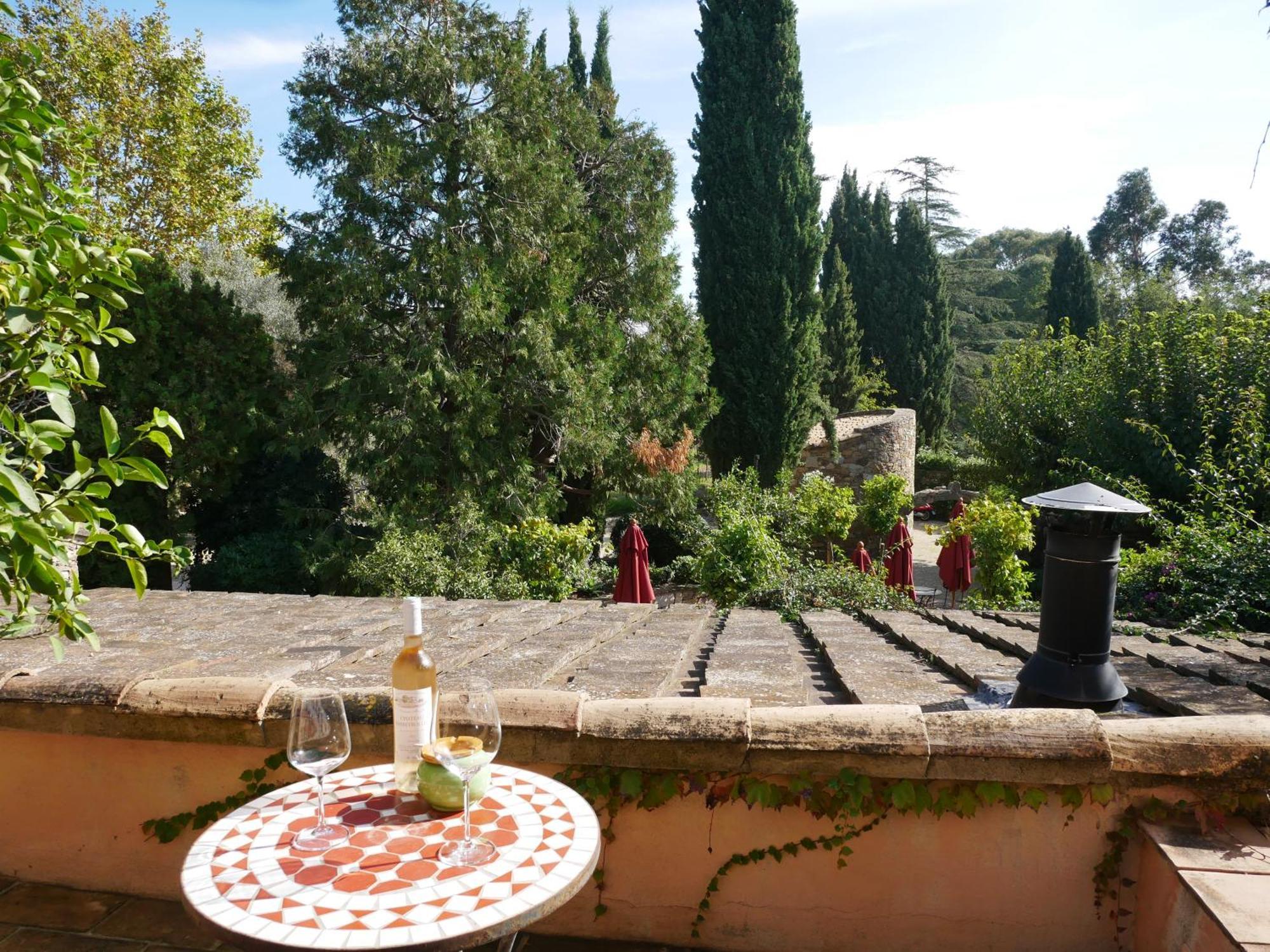 Domaine Les Mesanges Hotel กาสแซ็ง ภายนอก รูปภาพ