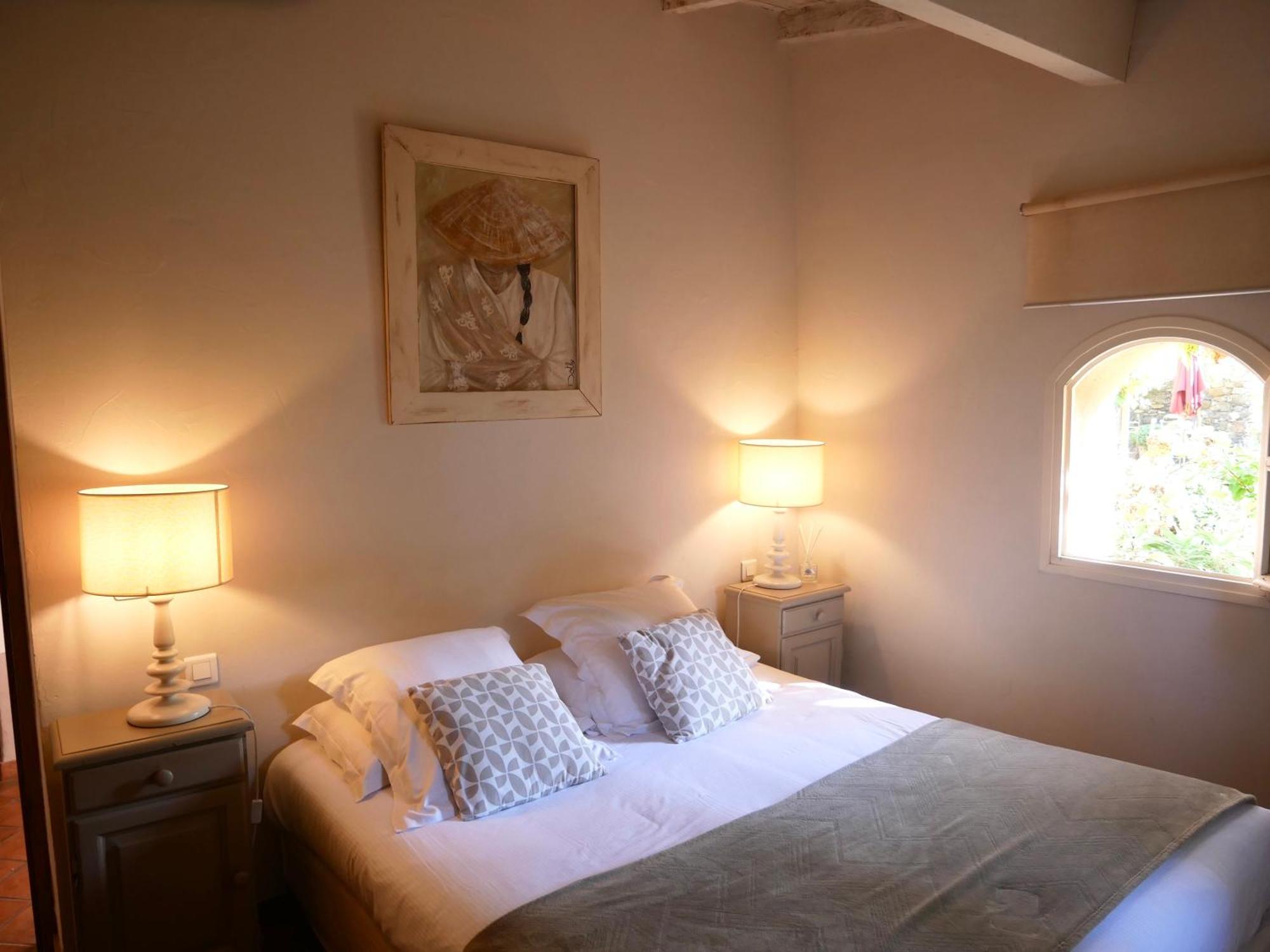 Domaine Les Mesanges Hotel กาสแซ็ง ภายนอก รูปภาพ